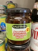 Sundried tomatoes in oil