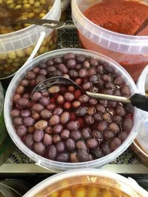 Moroccan Red Olives 500g
